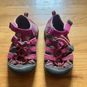 Keen Pink and Black Sport Sandals with Protective Toe